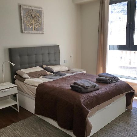 Luxurious Central Apartment With Pool Gibilterra Esterno foto
